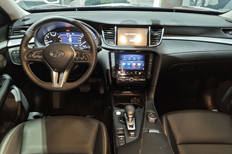 Used Infiniti QX50 2018 2.0T Four-Wheel Drive Smart Edition Center Console