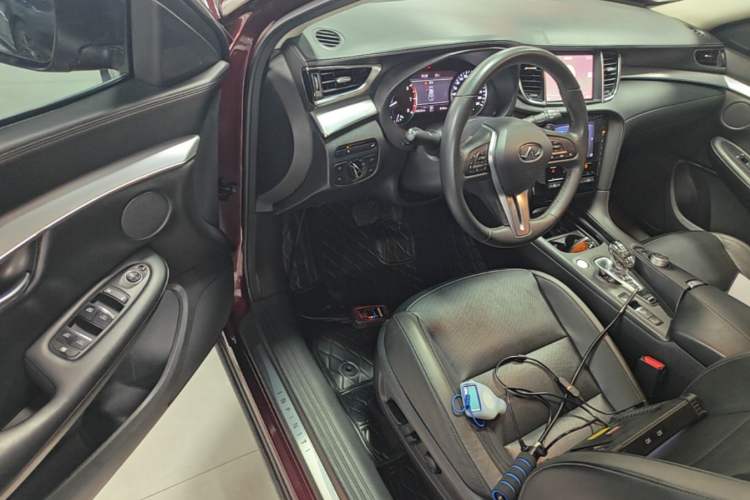 Used Infiniti QX50 2018 2.0T Two-Wheel Drive Fashion Edition Driver Seat