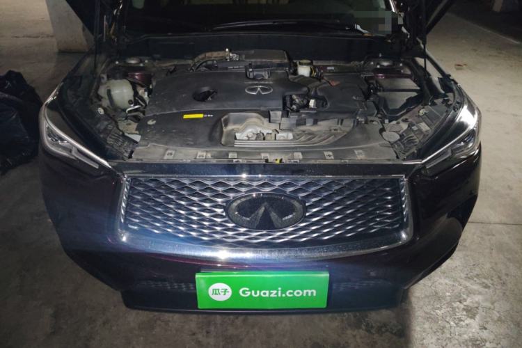 Used Infiniti QX50 2018 2.0T Four-Wheel Drive Smart Edition Engine Bay