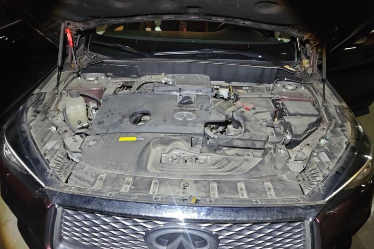 Used Infiniti QX50 2018 2.0T Four-Wheel Drive Elite Edition Engine Bay