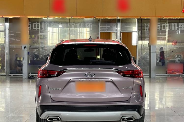 Used Infiniti QX50 2018 2.0T Two-Wheel Drive Fashion Edition Exterior 5