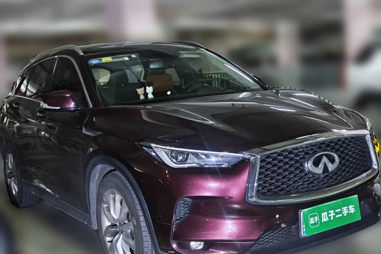 Used Infiniti QX50 2018 2.0T Four-Wheel Drive Elite Edition Front Right 45 Deg