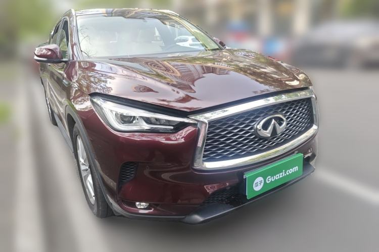 Used Infiniti QX50 2018 2.0T Two-Wheel Drive Fashion Edition Front Right 45 Deg