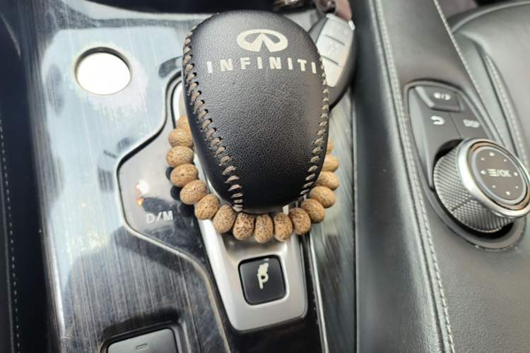 Used Infiniti QX50 2018 2.0T Two-Wheel-Drive Elite Edition Gear Lever