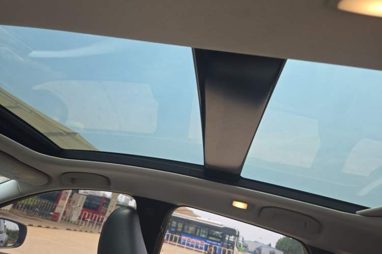 Used Infiniti QX50 2018 2.0T Two-Wheel Drive Fashion Edition Headliner