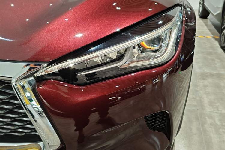 Used Infiniti QX50 2018 2.0T Four-Wheel Drive Smart Edition Left Front Headlight