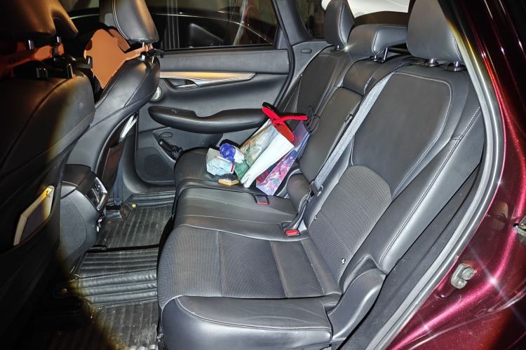 Used Infiniti QX50 2018 2.0T Four-Wheel Drive Elite Edition Left Rear Seat