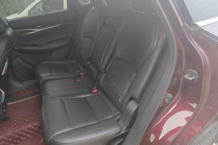 Used Infiniti QX50 2018 2.0T Four-Wheel Drive Elite Edition Left Rear Seat