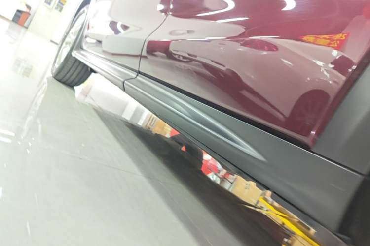 Used Infiniti QX50 2018 2.0T Two-Wheel Drive Fashion Edition Left Side Sill