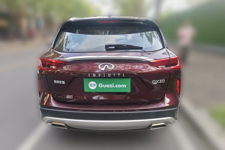 Used Infiniti QX50 2018 2.0T Two-Wheel Drive Fashion Edition Rear