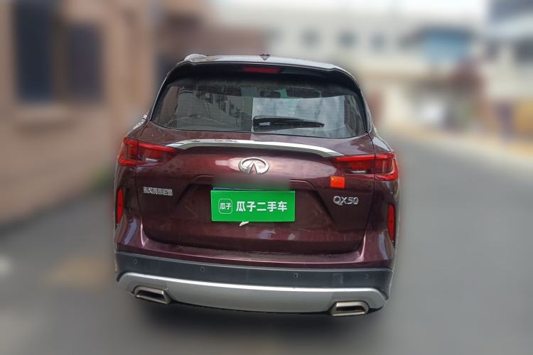 Used Infiniti QX50 2018 2.0T Two-Wheel Drive Fashion Edition Rear