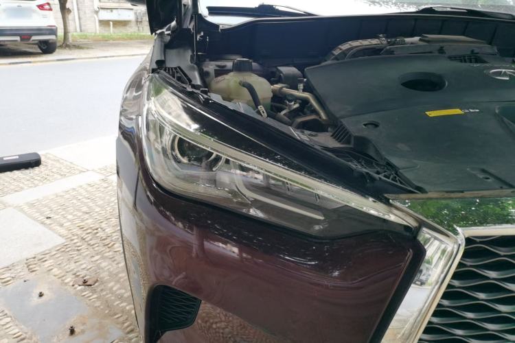 Used Infiniti QX50 2018 2.0T Four-Wheel Drive Elite Edition Right Front Headlight