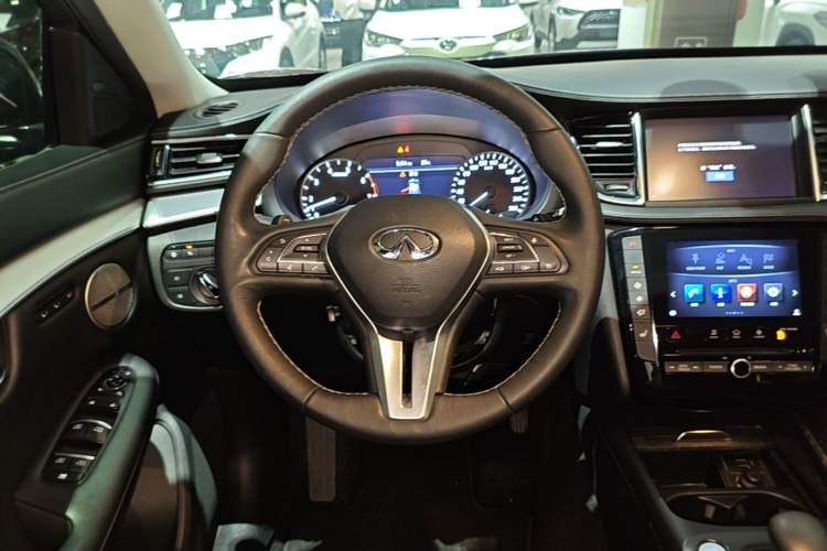 Used Infiniti QX50 2018 2.0T Four-Wheel Drive Smart Edition Steering Wheel