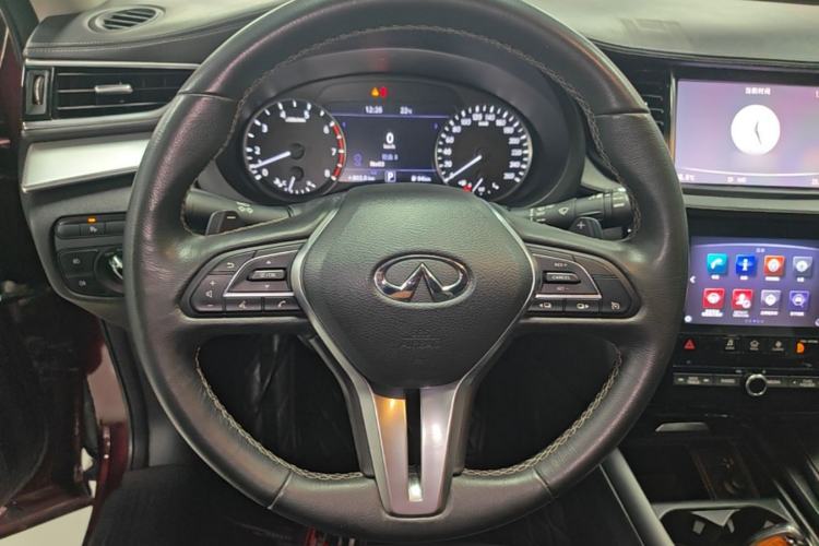 Used Infiniti QX50 2018 2.0T Two-Wheel Drive Fashion Edition Steering Wheel