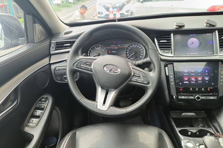 Used Infiniti QX50 2018 2.0T Two-Wheel-Drive Elite Edition Steering Wheel