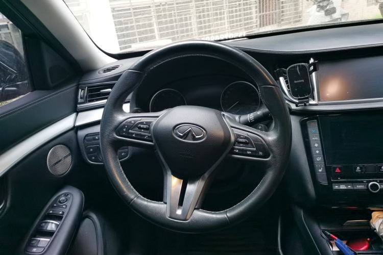Used Infiniti QX50 2018 2.0T Four-Wheel Drive Elite Edition Steering Wheel