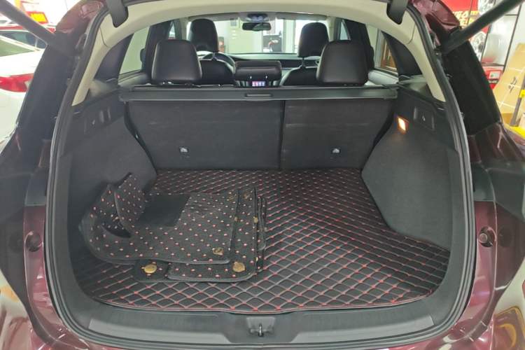 Used Infiniti QX50 2018 2.0T Two-Wheel Drive Fashion Edition Trunk
