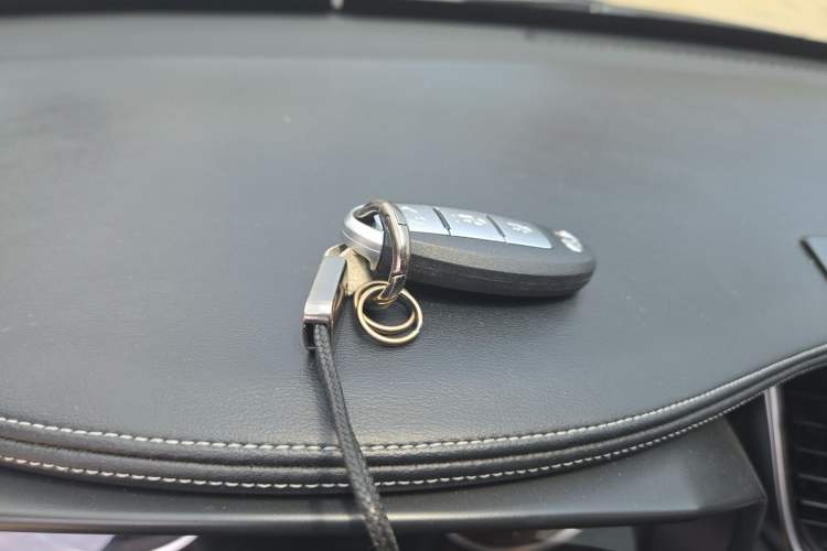 Used Infiniti QX50 2018 2.0T Two-Wheel Drive Fashion Edition Vehicle Key