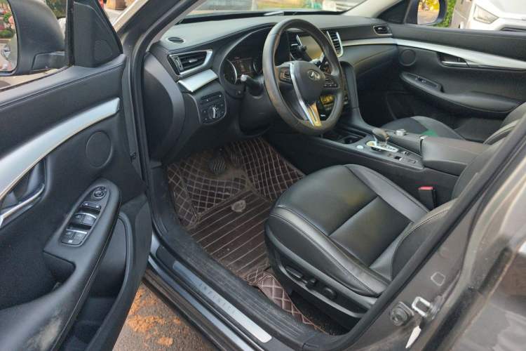 Used Infiniti QX50 2018 2.0T Two-Wheel Drive Fashion Edition Driver Seat