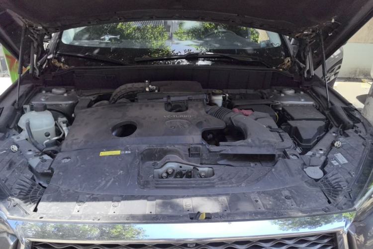 Used Infiniti QX50 2018 2.0T Two-Wheel-Drive Elite Edition Engine Bay