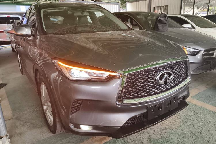 Used Infiniti QX50 2018 2.0T Two-Wheel Drive Fashion Edition Exterior 2