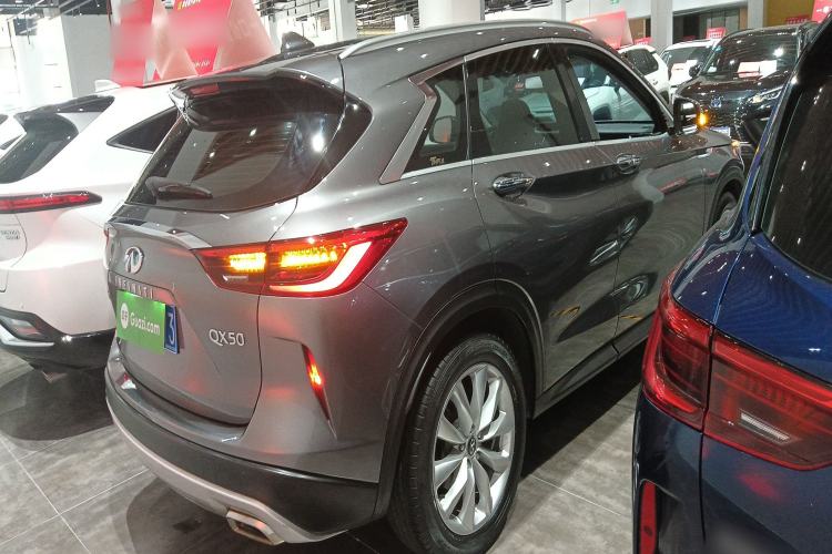 Used Infiniti QX50 2018 2.0T Four-Wheel Drive Elite Edition Exterior 5
