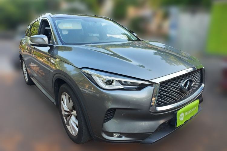 Used Infiniti QX50 2018 2.0T Two-Wheel Drive Fashion Edition Front Right 45 Deg