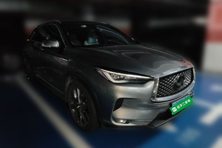 Used Infiniti QX50 2018 2.0T Four-Wheel Drive Luxury Edition Front Right 45 Deg