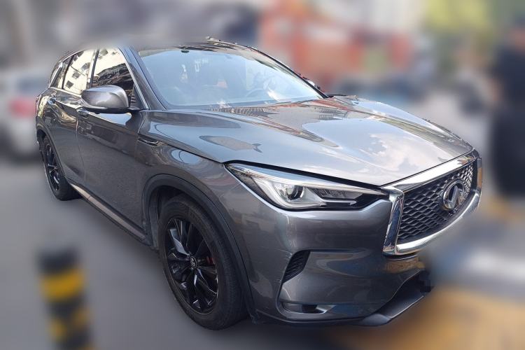 Used Infiniti QX50 2018 2.0T Two-Wheel-Drive Elite Edition Front Right 45 Deg