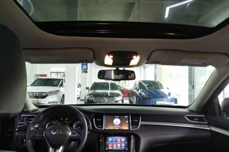 Used Infiniti QX50 2018 2.0T Two-Wheel Drive Fashion Edition Headliner