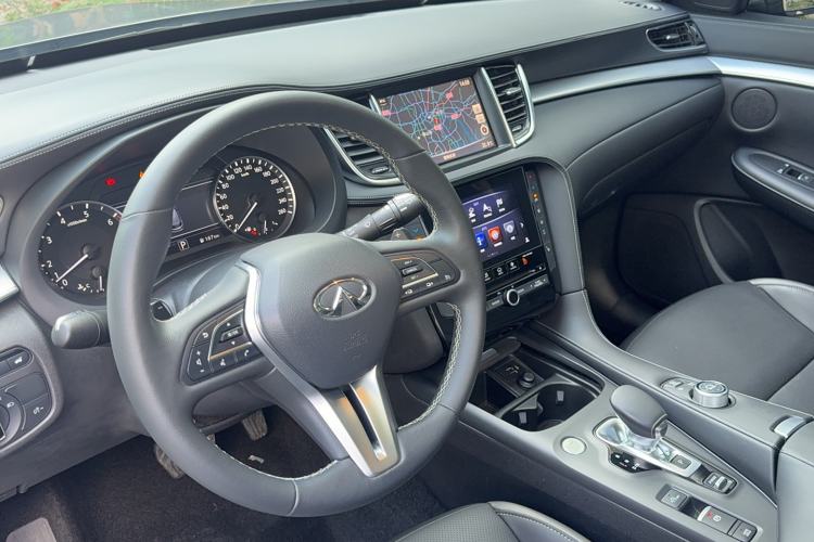 Used Infiniti QX50 2018 2.0T Four-Wheel Drive Elite Edition Interior 2