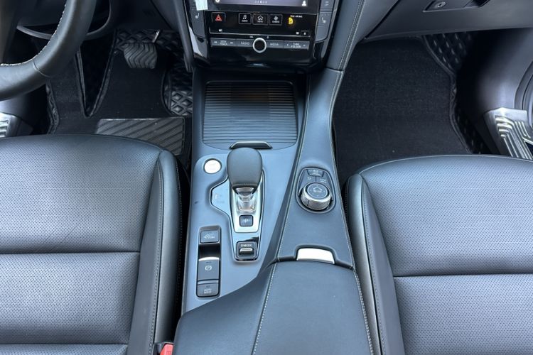 Used Infiniti QX50 2018 2.0T Four-Wheel Drive Smart Edition Interior 6