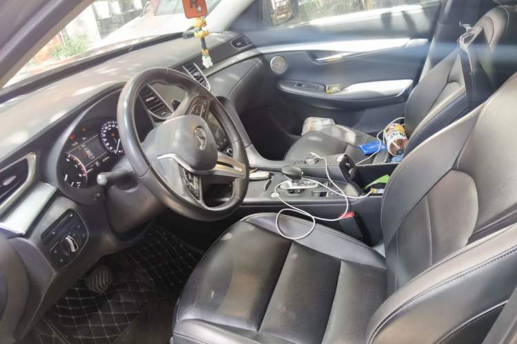 Used Infiniti QX50 2018 2.0T Two-Wheel Drive Fashion Edition Left Front Seat