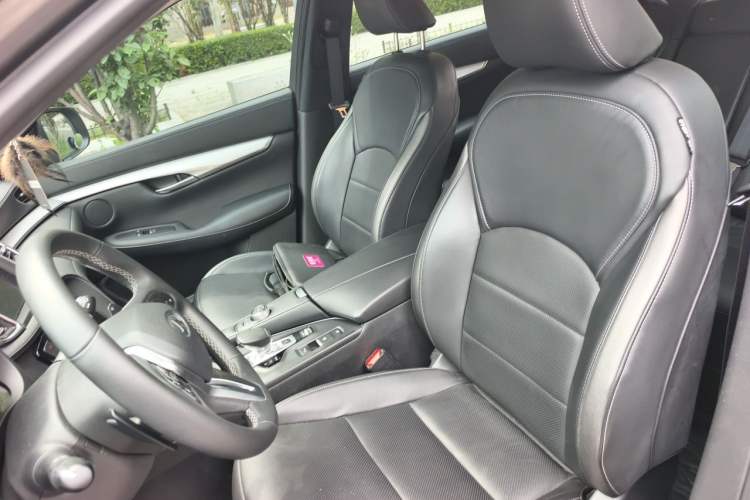 Used Infiniti QX50 2018 2.0T Two-Wheel Drive Fashion Edition Left Front Seat