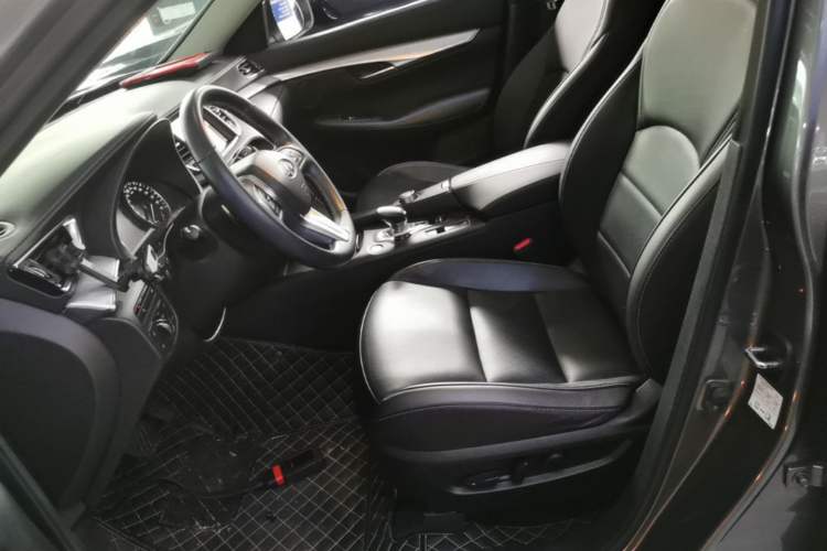 Used Infiniti QX50 2018 2.0T Two-Wheel Drive Fashion Edition Left Front Seat