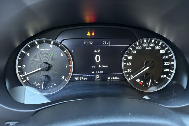 Used Infiniti QX50 2018 2.0T Four-Wheel Drive Smart Edition Odometer Close Up