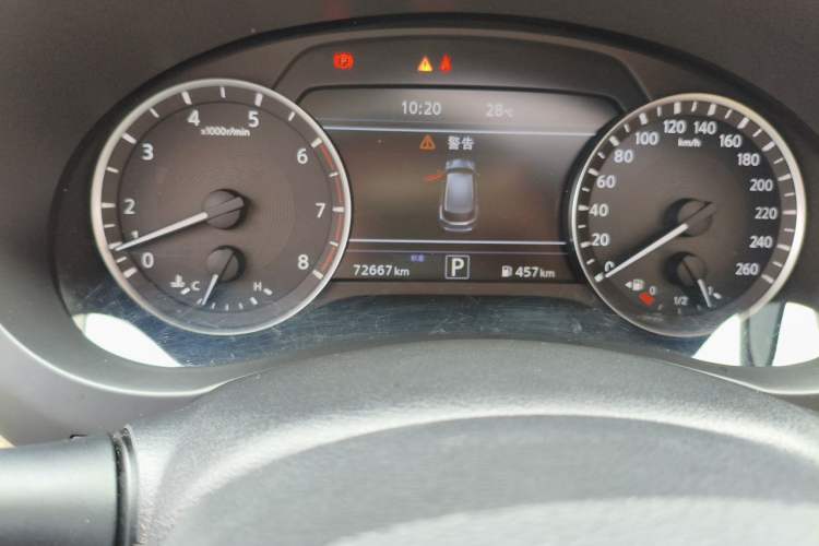 Used Infiniti QX50 2018 2.0T Two-Wheel Drive Fashion Edition Odometer Close Up