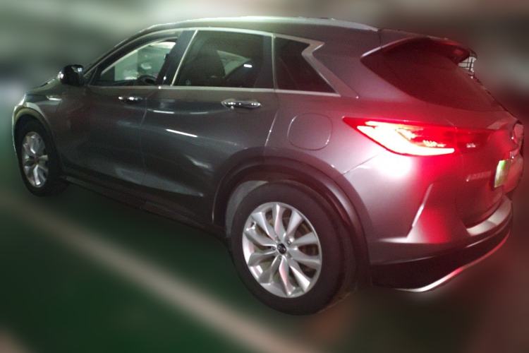 Used Infiniti QX50 2018 2.0T Two-Wheel Drive Fashion Edition Rear Left 45 Deg