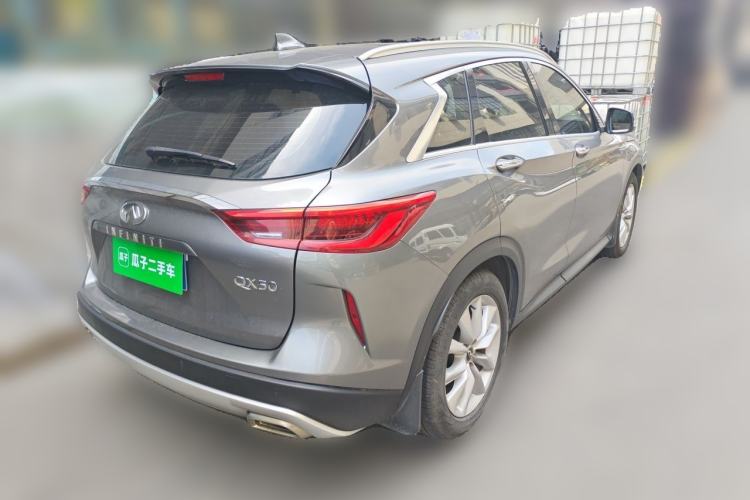Used Infiniti QX50 2018 2.0T Two-Wheel Drive Fashion Edition Rear Right 45 Deg