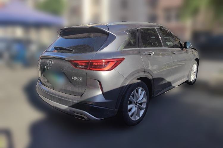 Used Infiniti QX50 2018 2.0T Two-Wheel Drive Fashion Edition Rear Right 45 Deg
