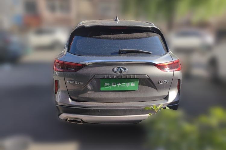 Used Infiniti QX50 2018 2.0T Two-Wheel Drive Fashion Edition Rear