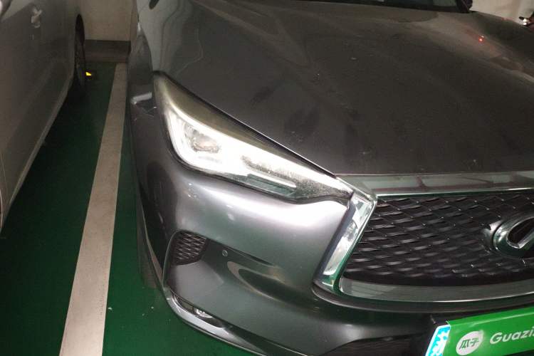 Used Infiniti QX50 2018 2.0T Two-Wheel Drive Fashion Edition Right Front Headlight