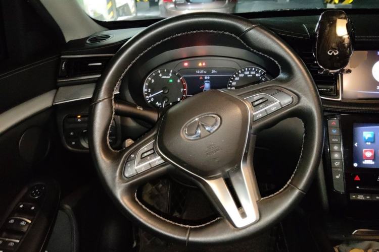 Used Infiniti QX50 2018 2.0T Two-Wheel Drive Fashion Edition Steering Wheel