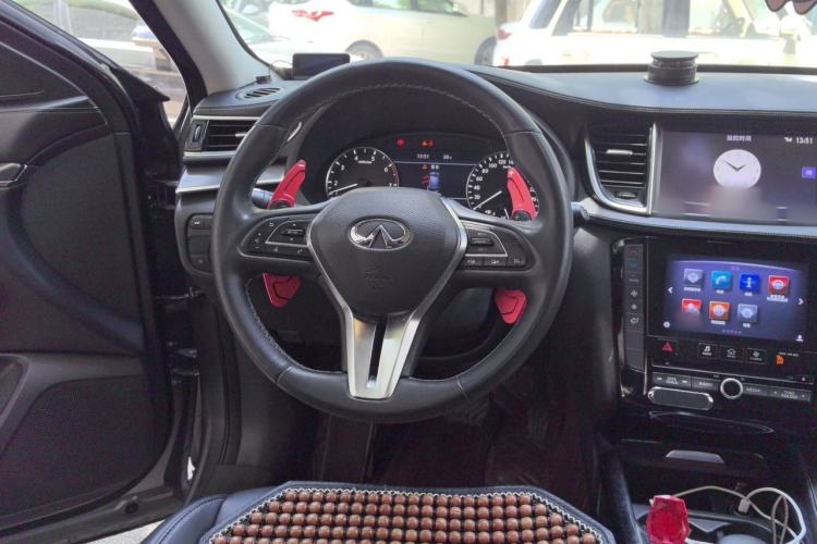 Used Infiniti QX50 2018 2.0T Two-Wheel-Drive Elite Edition Steering Wheel
