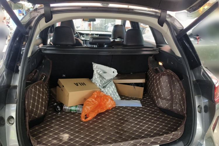 Used Infiniti QX50 2018 2.0T Two-Wheel Drive Fashion Edition Trunk