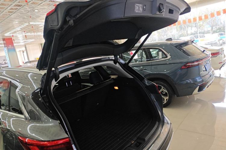 Used Infiniti QX50 2018 2.0T Four-Wheel Drive Elite Edition Trunk