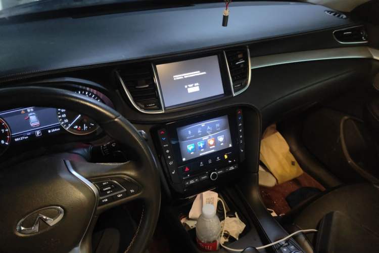 Used Infiniti QX50 2018 2.0T Four-Wheel Drive Elite Edition Audio And AC Panel