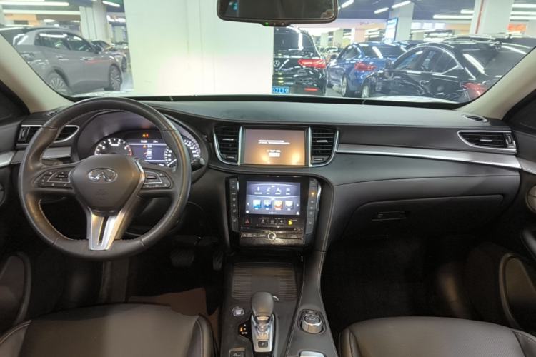Used Infiniti QX50 2018 2.0T Four-Wheel Drive Smart Edition Center Console