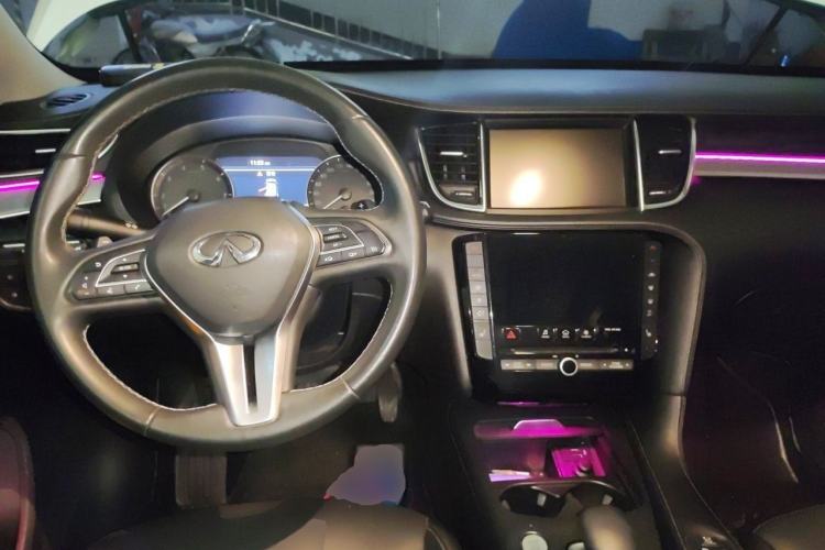Used Infiniti QX50 2018 2.0T Four-Wheel Drive Elite Edition Center Console