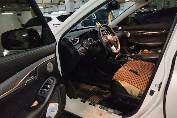 Used Infiniti QX50 2018 2.0T Two-Wheel Drive Fashion Edition Driver Seat